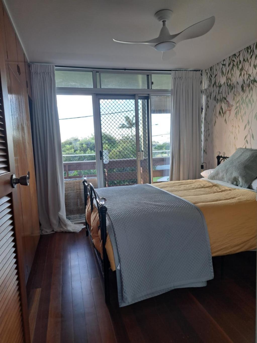1960s Pool House - Hosted * Brisbane