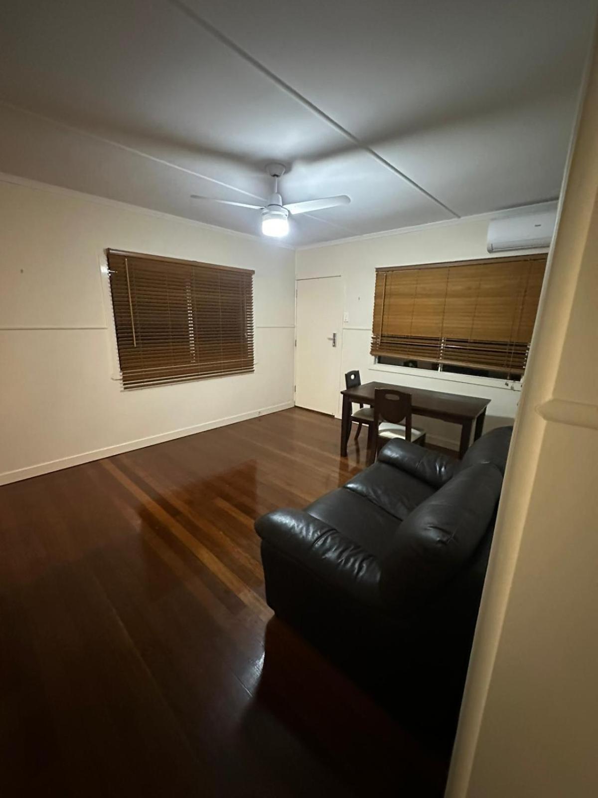 Unit 3 Apartment Brisbane