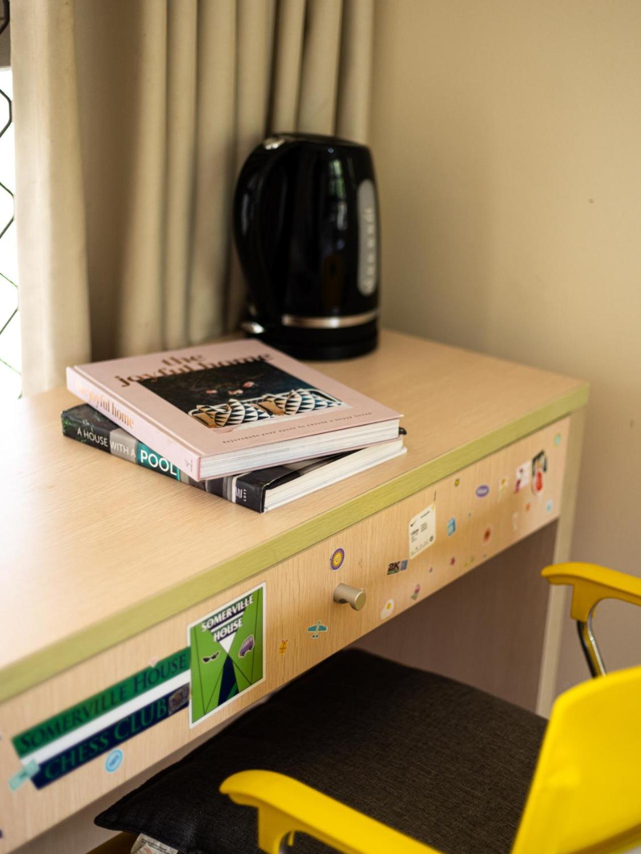 Affordable Steps From Uq Shops And Transit Brisbane