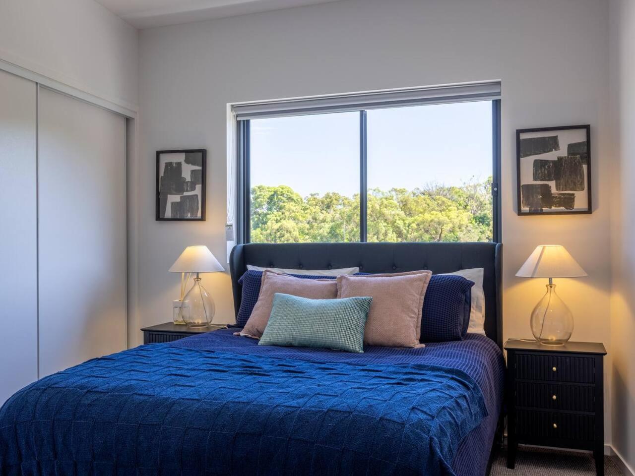 2 Beds Walk To Shops And Trails 12 Mins To Cbd *