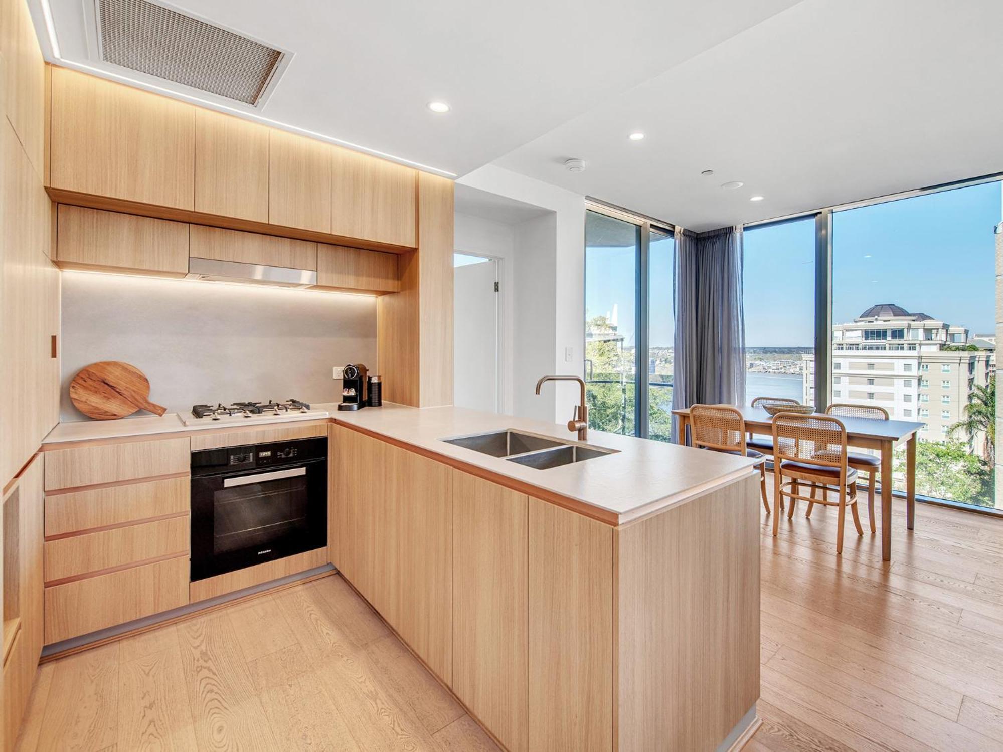 Lovely 2 Bedroom Executive Apartment Brisbane