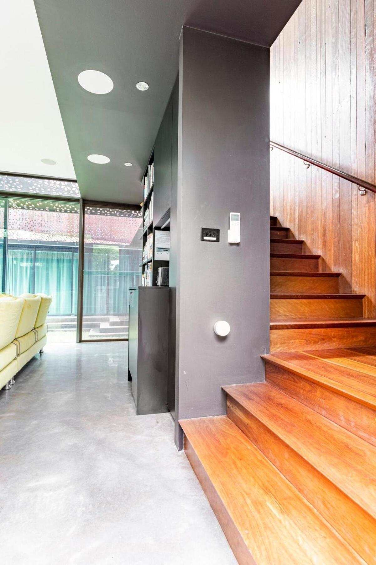 Inner Haven Enviro-luxury - With Free Parking * Brisbane