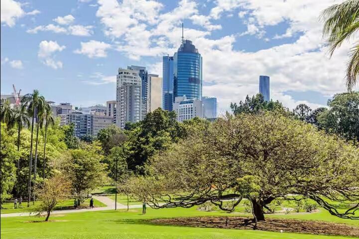 2br Riverview Escape Free Parking Apartment *