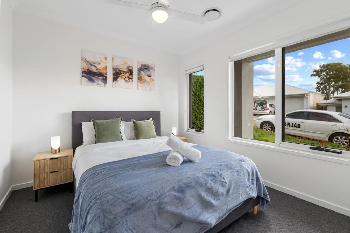 Brand New Modern 5br House Ducted Ac Near Mall Brisbane