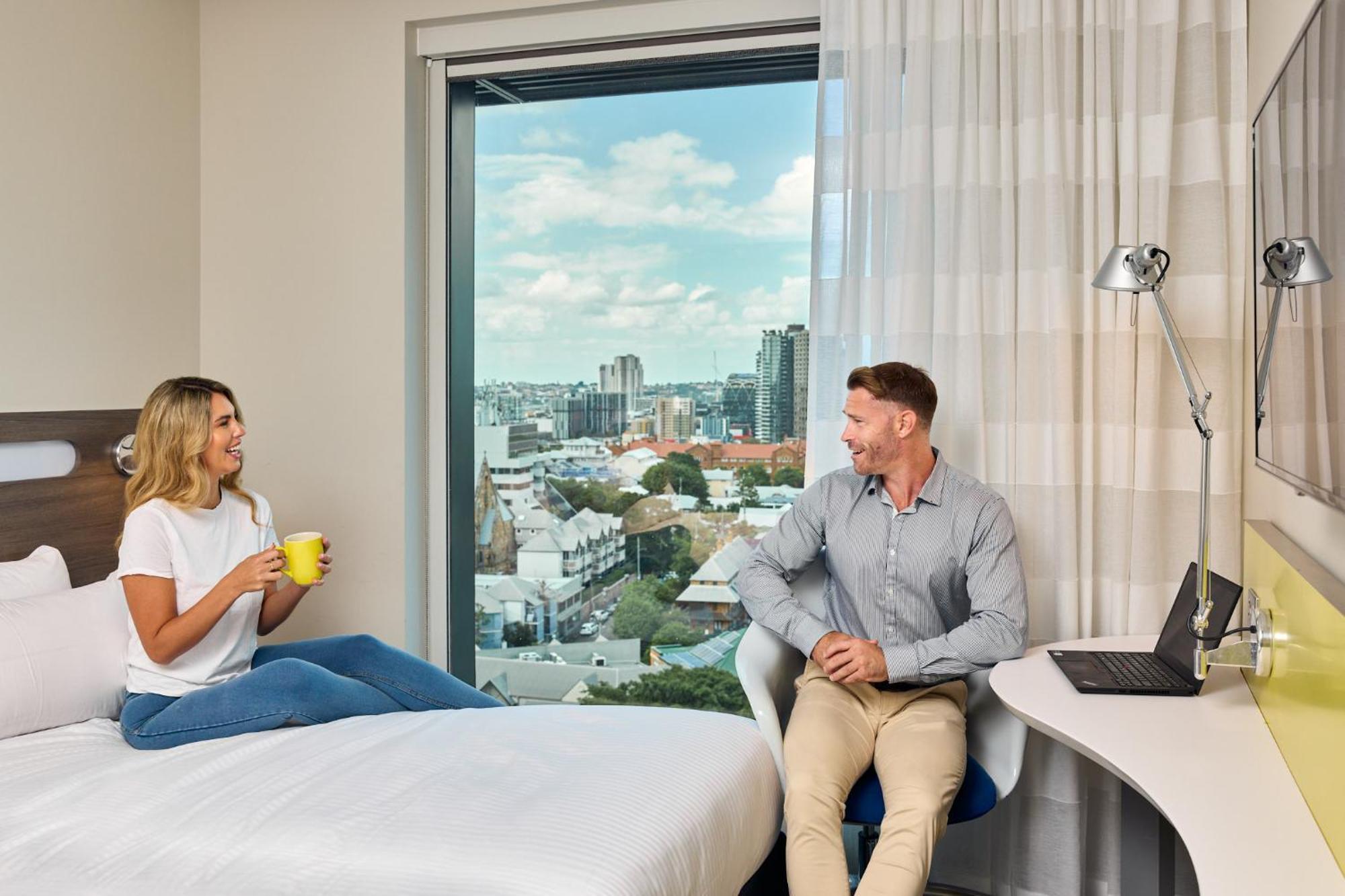 Holiday Inn Express Brisbane Central By Ihg Hotel Brisbane