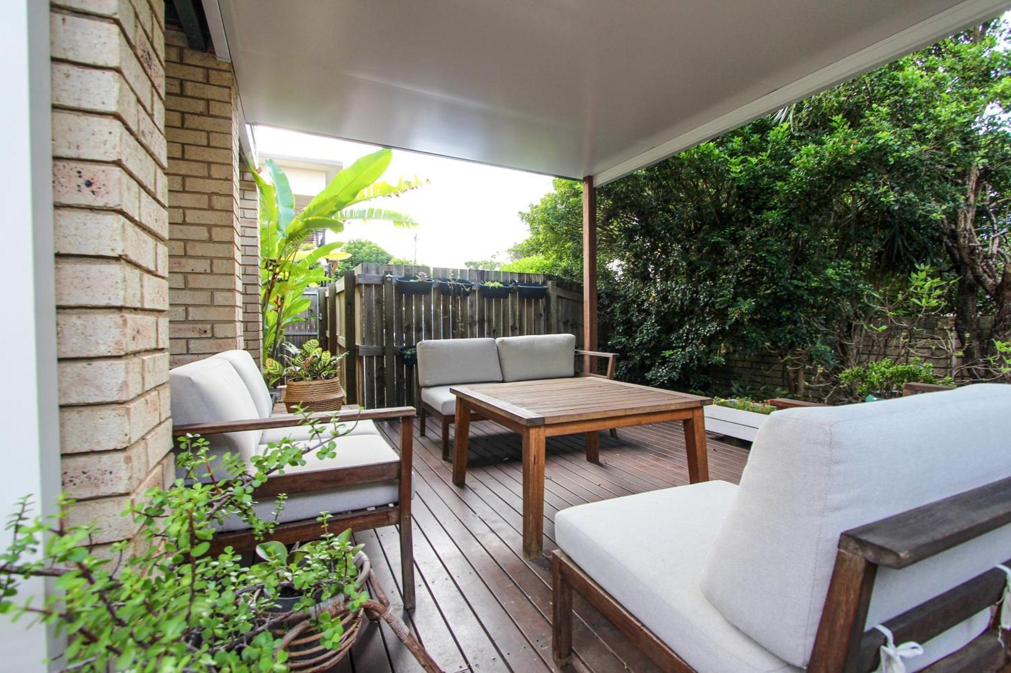 Apartamento Leafy Retreat Townhouse Near Airport & *
