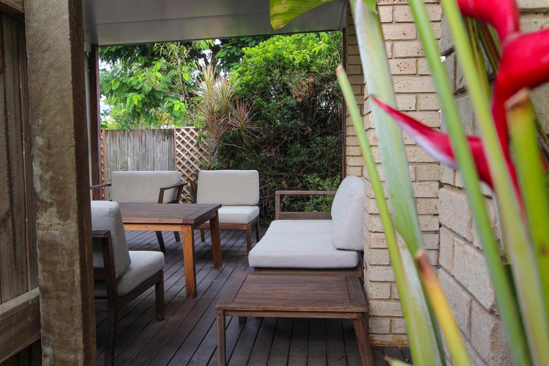 Leafy Retreat Townhouse Near Airport & Apartamento *