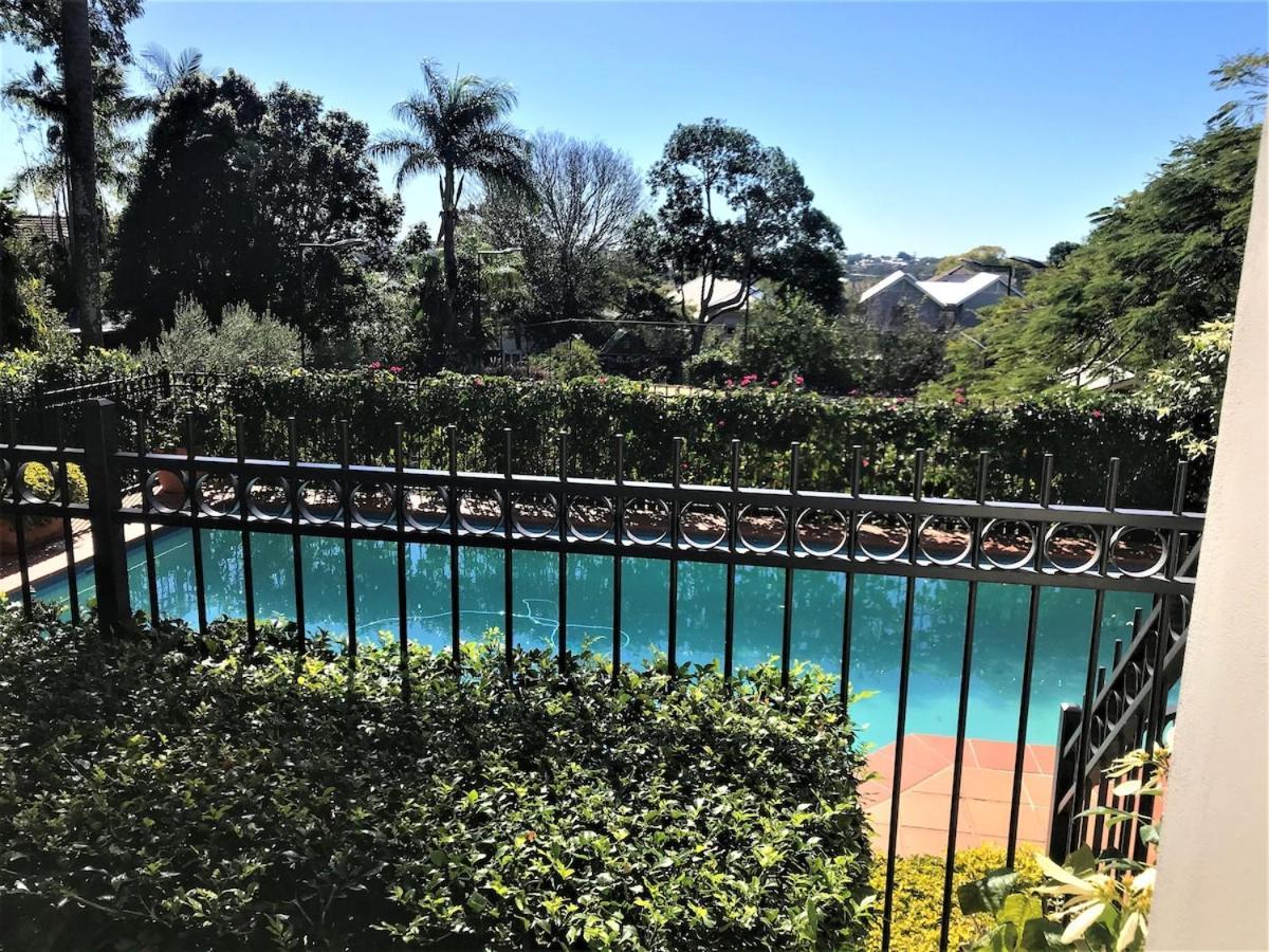 Stunning Private Unit With Pool Hosted By Homestayz * Brisbane