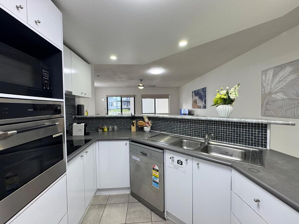 Apartment Prime Toowong 3br - Walk To Shops And Transport