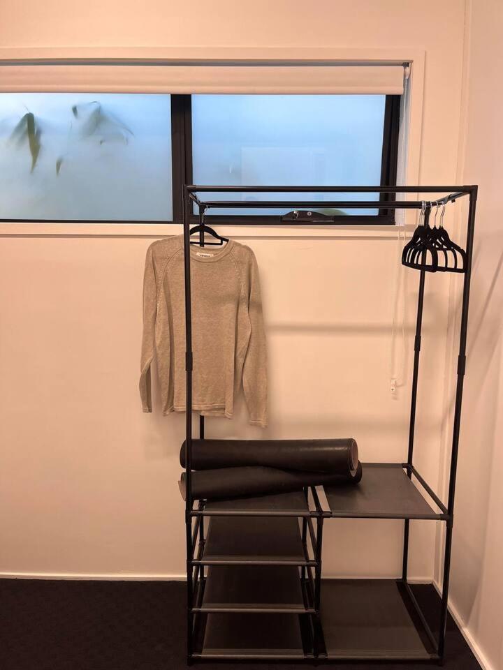 West Hub. Private Infrared Sauna Near & Much More! New Purpose Built Loft Style!