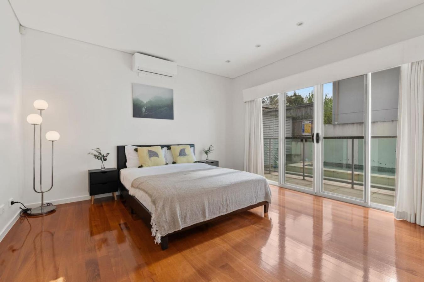 5beds Luxu With Pool And Ac Conveniently Located Holiday home