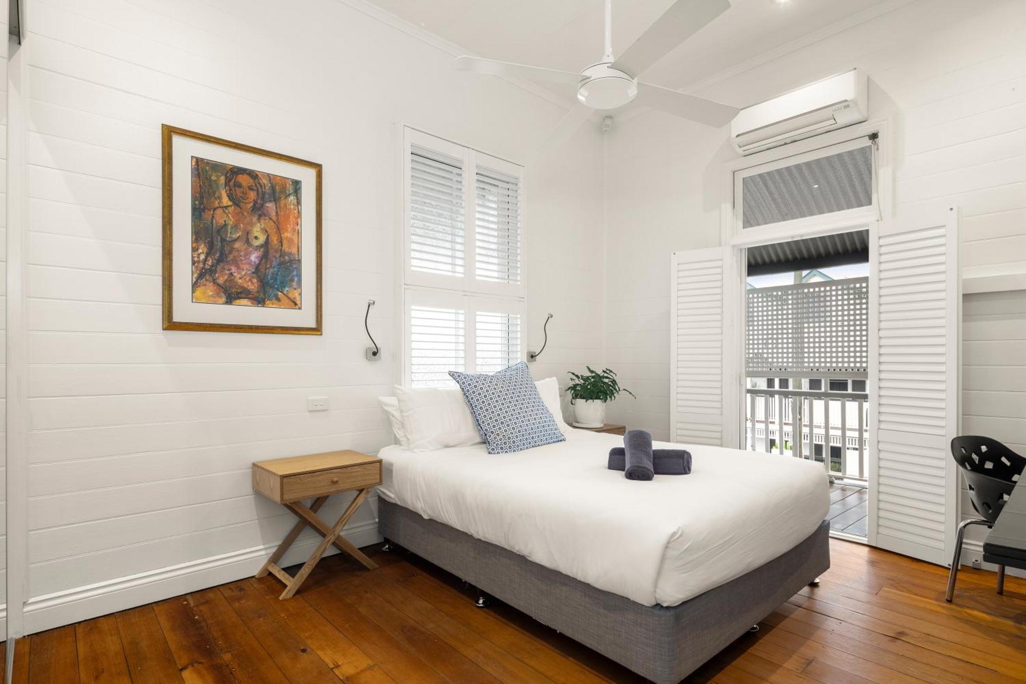 Inner Haven Enviro-luxury - With Free Parking * Brisbane