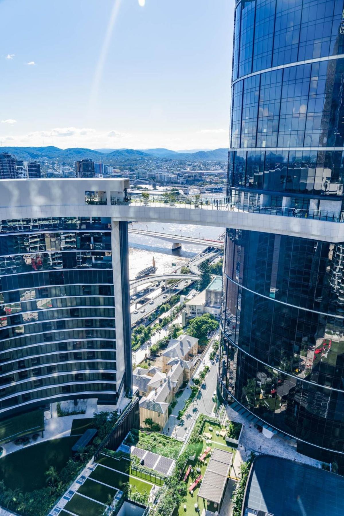 Apartment Velvet Dusk - Lv 29 Above The New Star Casino In Bne's New Land Building, Free Carpark Available For Long Bookings Brisbane