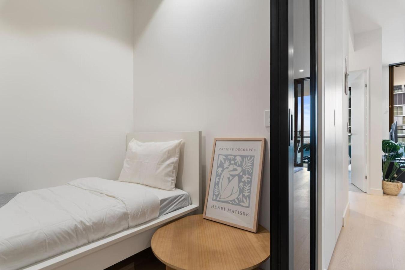 New 2br At Queens Wharf Bne Apartment