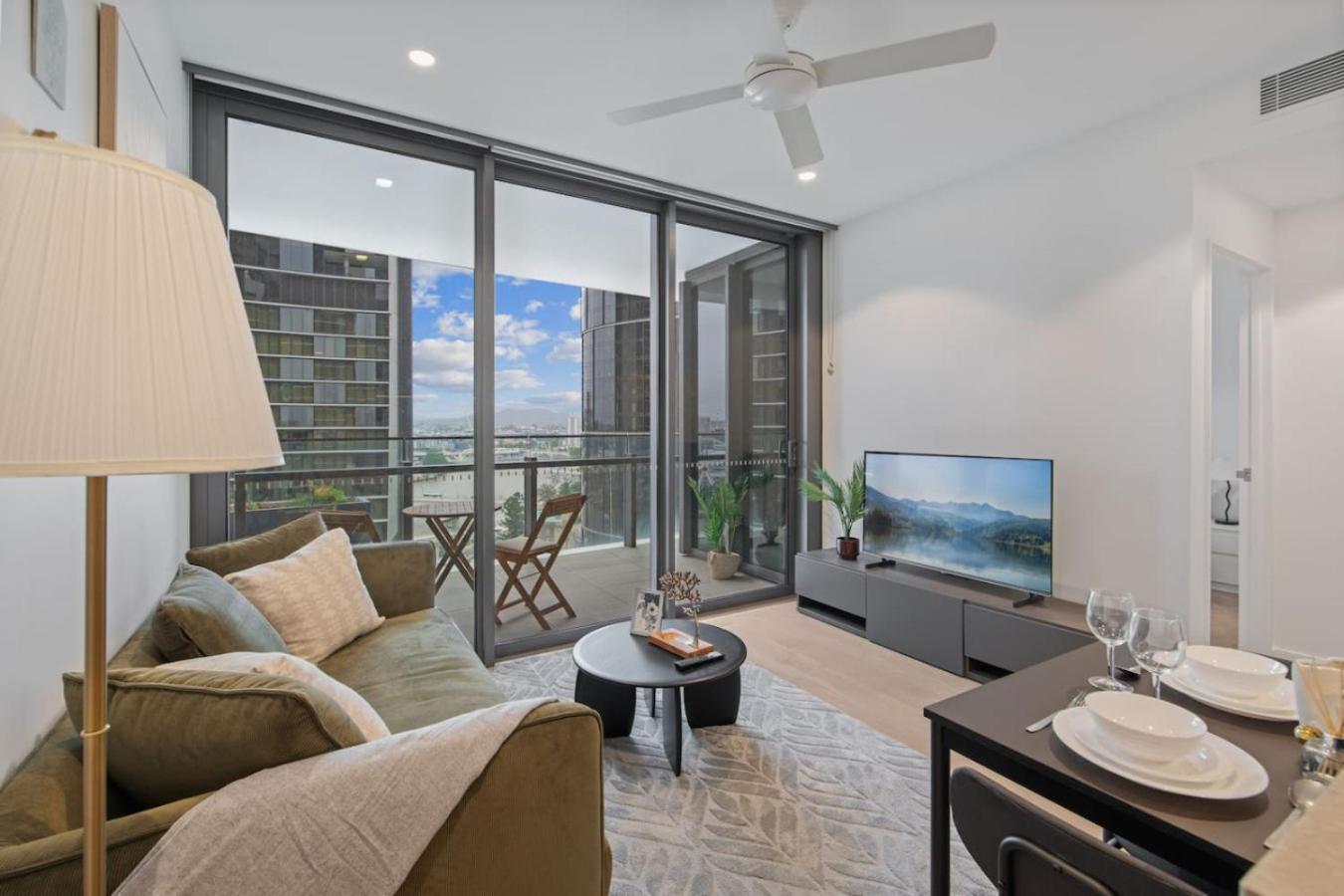 Apartment 1b Queens Wharf Luxury Brisbane