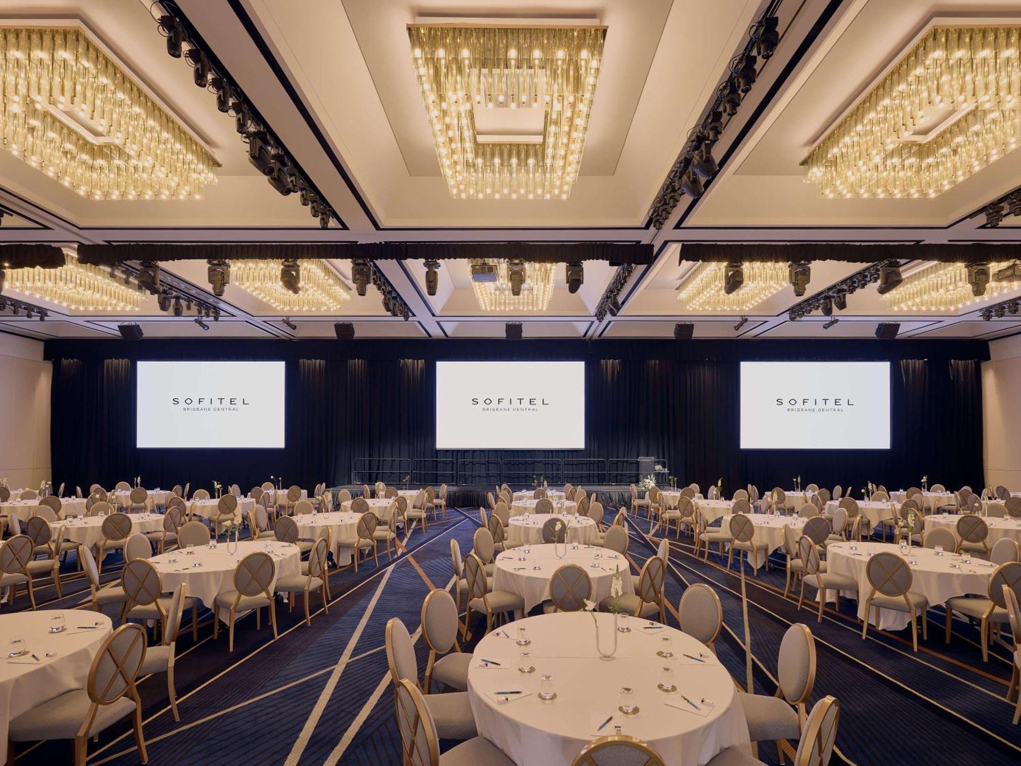 Sofitel Central Hotel