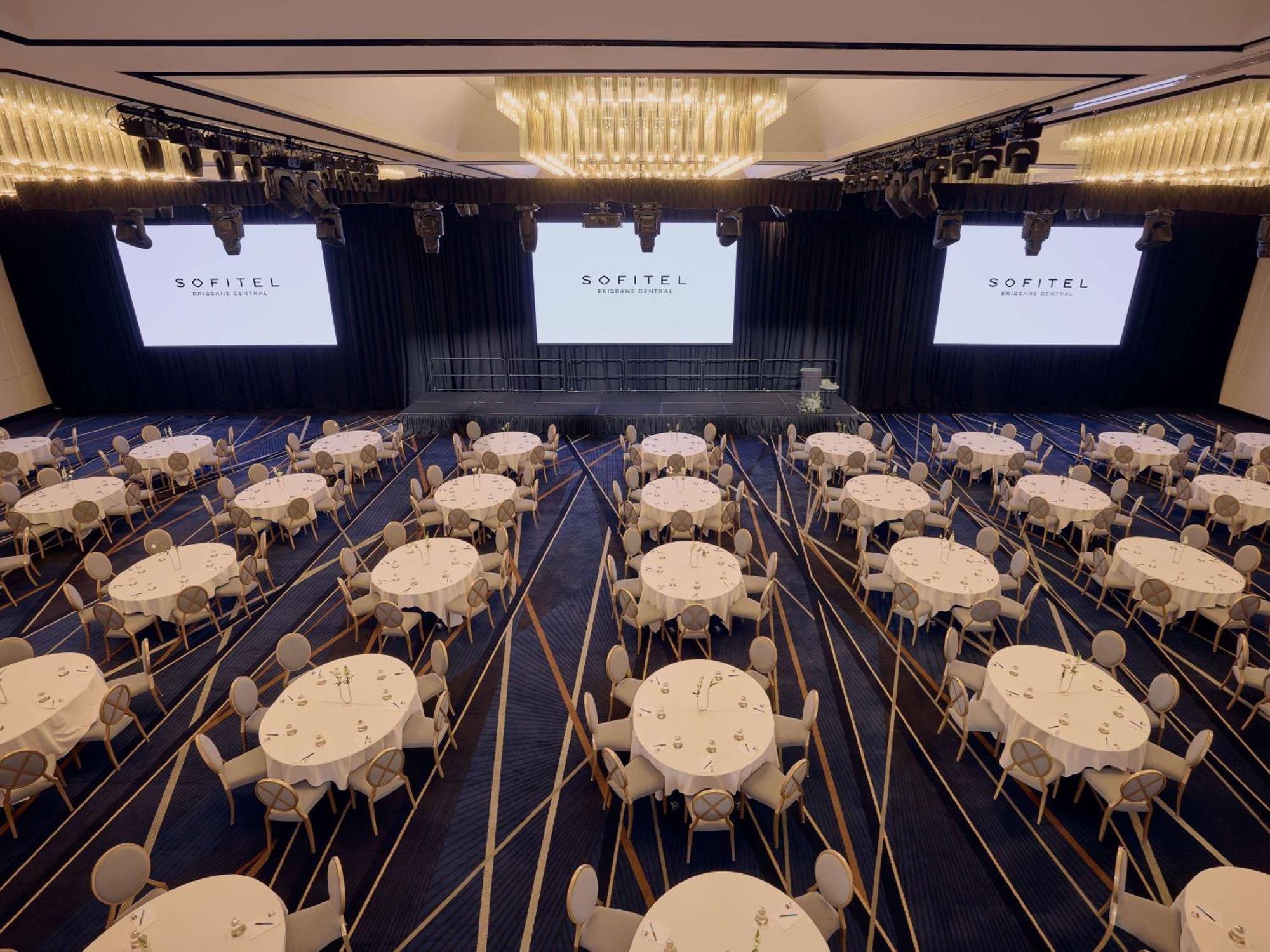 Sofitel Central Hotel