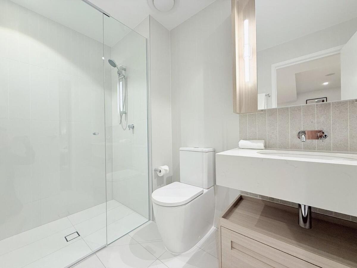 Serene 2bed With Pool & River Views At Queens Wharf Apartment Brisbane