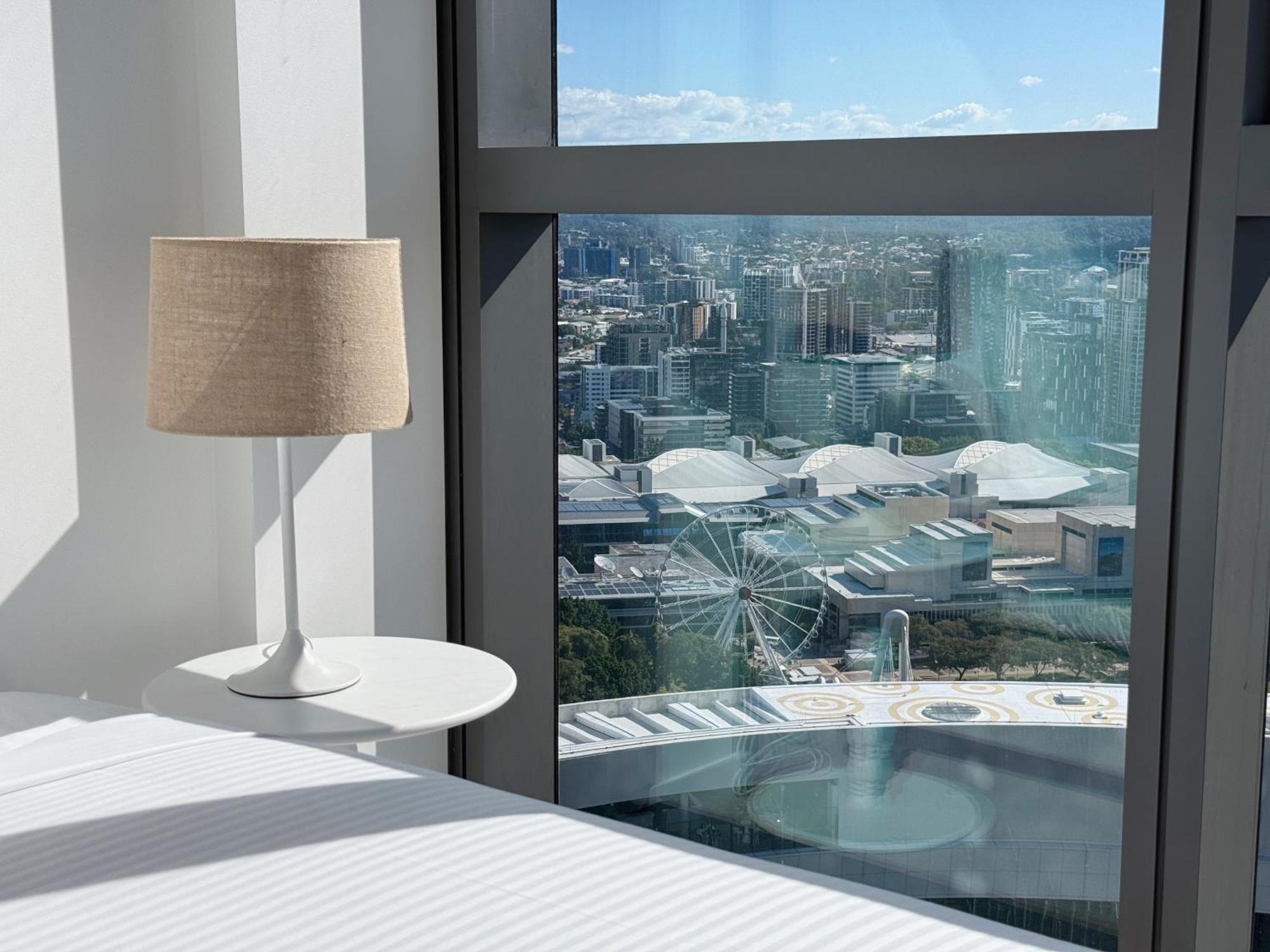 Serene 2bed With Pool & River Views At Queens Wharf Apartment