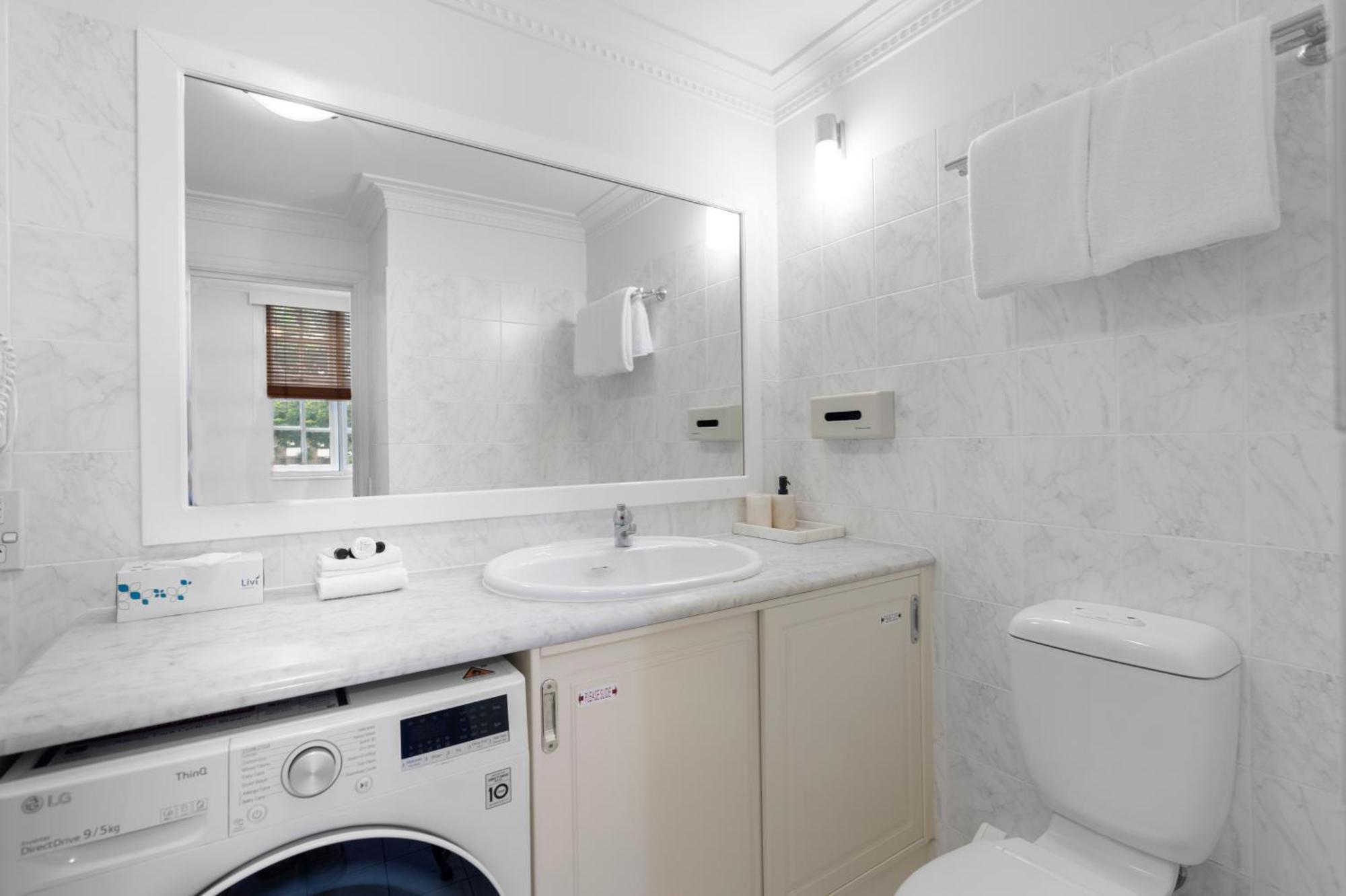 Rothbury Aparthotel 4*