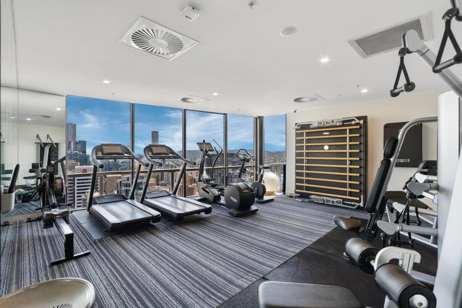 Apartamento Spire - Stylish 2br - Pool, Parking & Views Brisbane