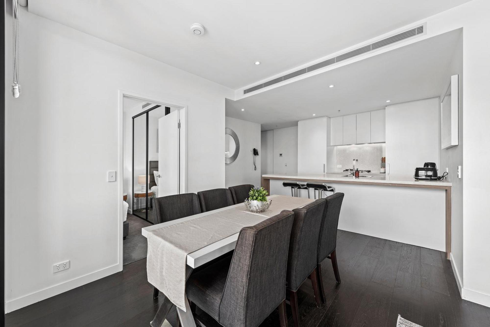 Apartamento Views 2br With Infinity Pool & Huge Gym! Brisbane