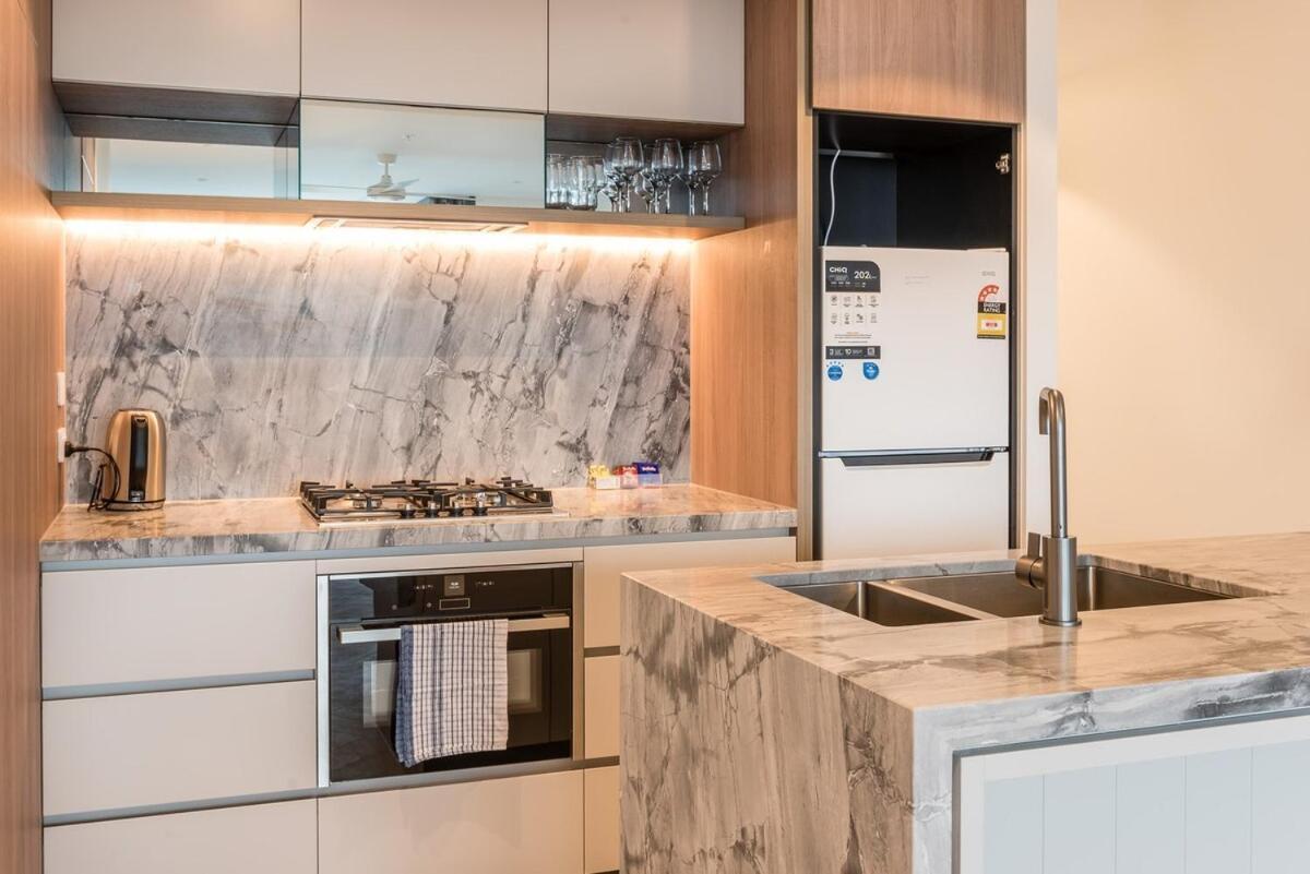 River View 2-bedroom Apartment
