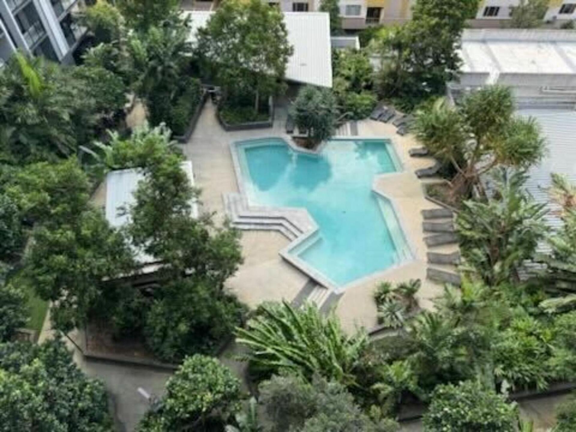 1bed - Valley Fringe - Free Parking