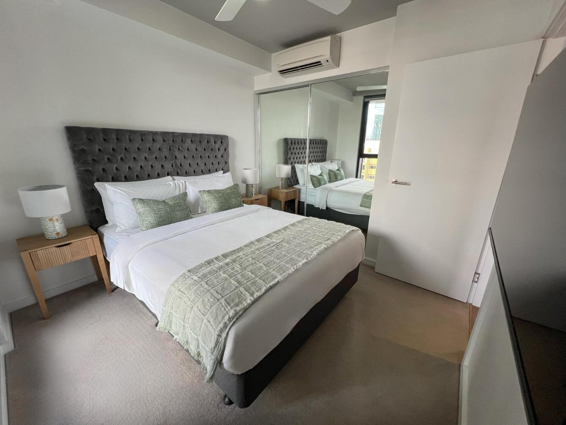 1bed - Valley Fringe - Free Parking Apartment