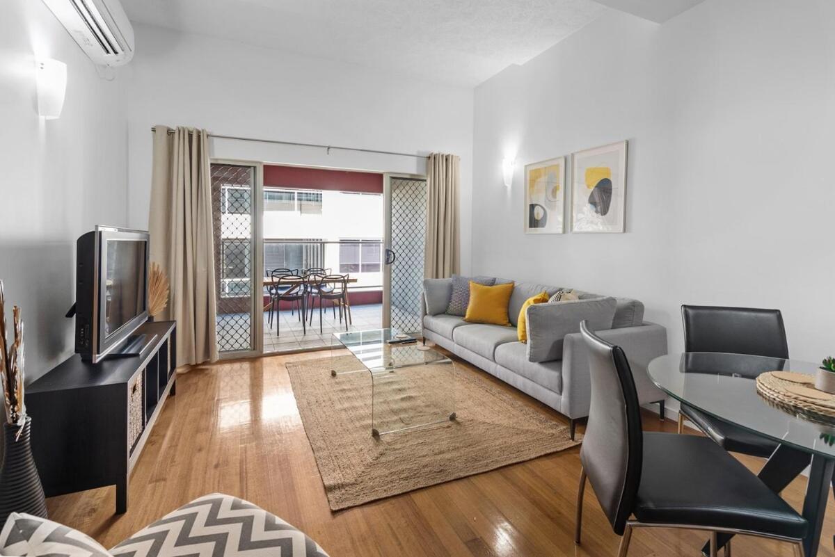 Apartamento Hipster Loft - 1bed-study-1bath-balconies-1car