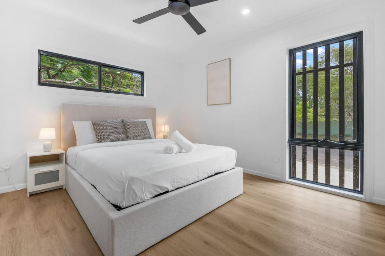 Holiday home Spacious 5br Family In Leafy Corinda *