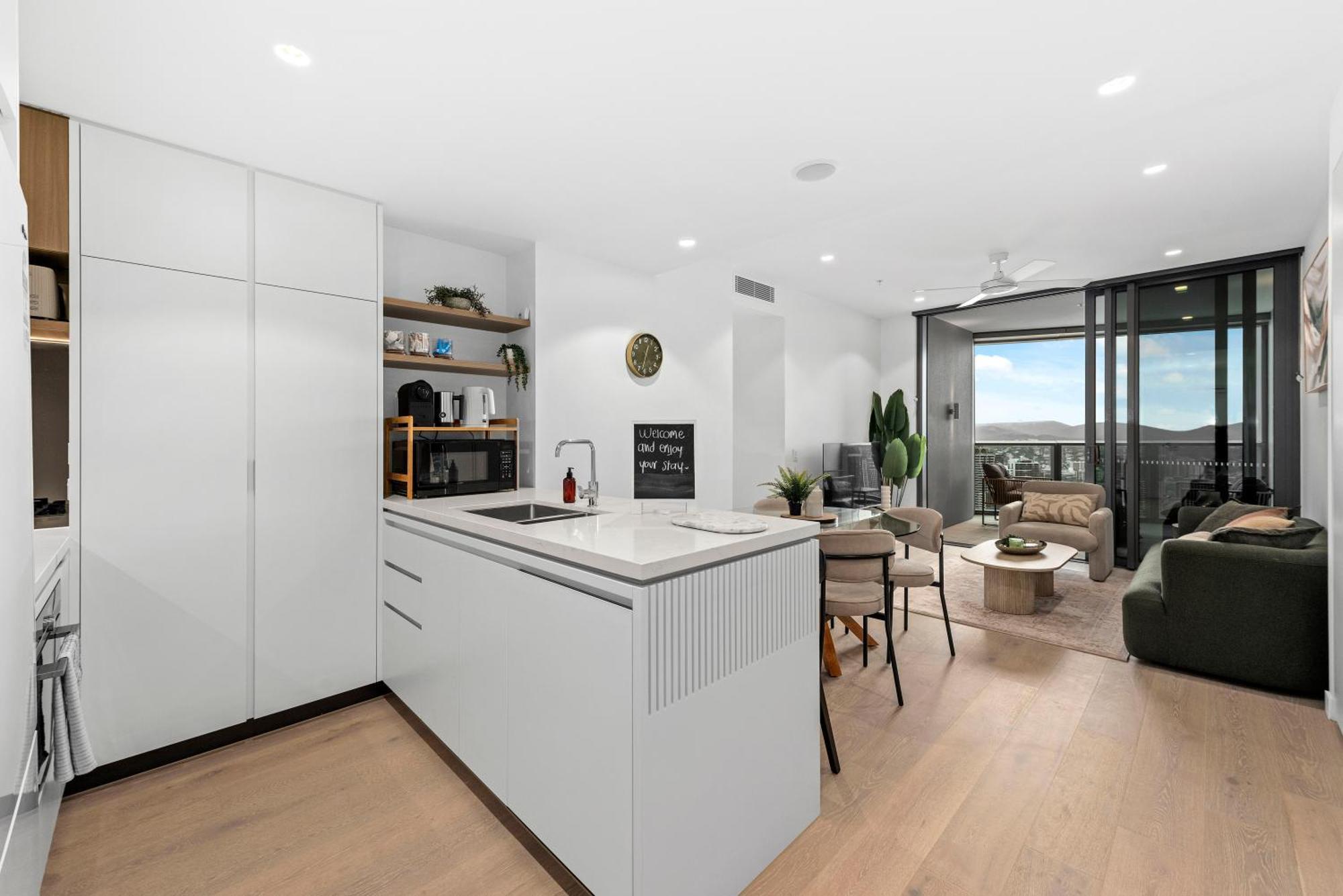 Queens Wharf - Brisbane's 2br - Views And Pool *