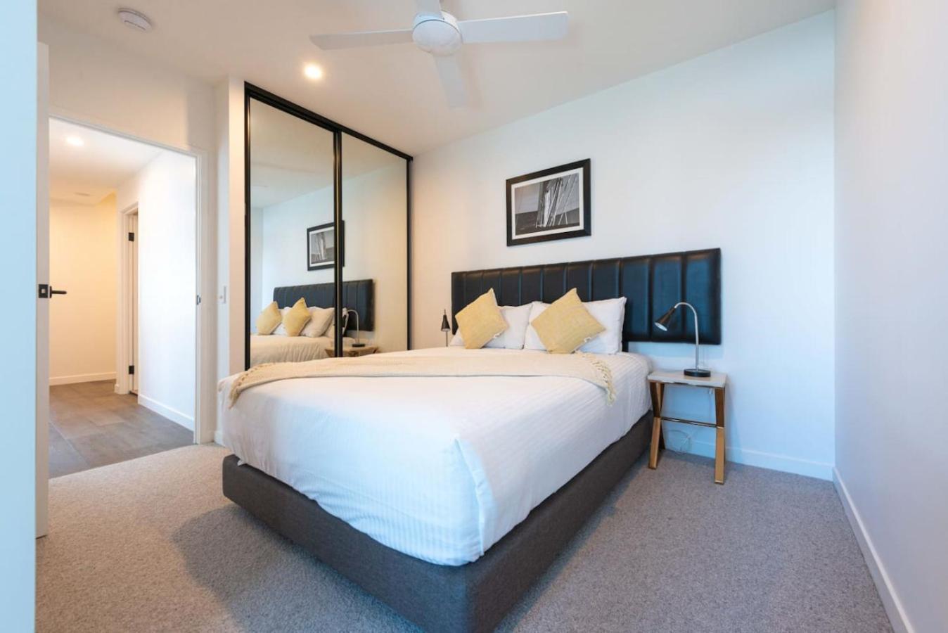 2br Luxury Retreat With Rooftop Pool Access Apartamento Brisbane