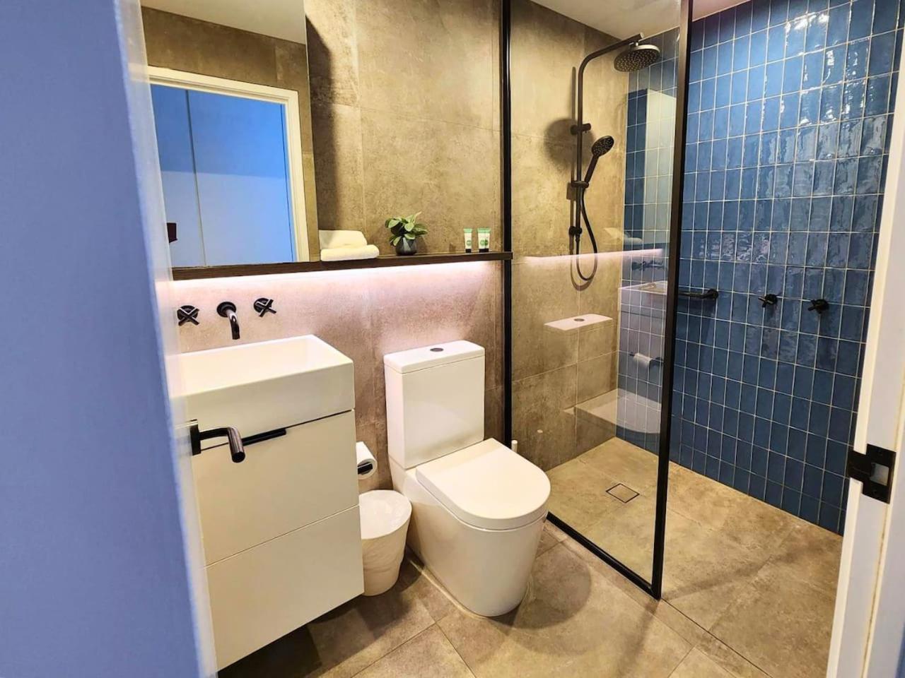 2br Luxury Retreat With Rooftop Pool Access Apartamento *