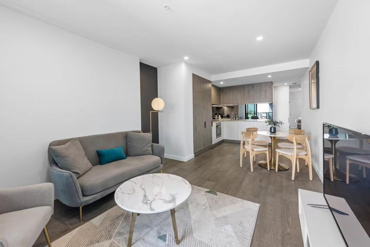 Spacious 2b2b With Free Parking And Rooftop Pool Apartamento *