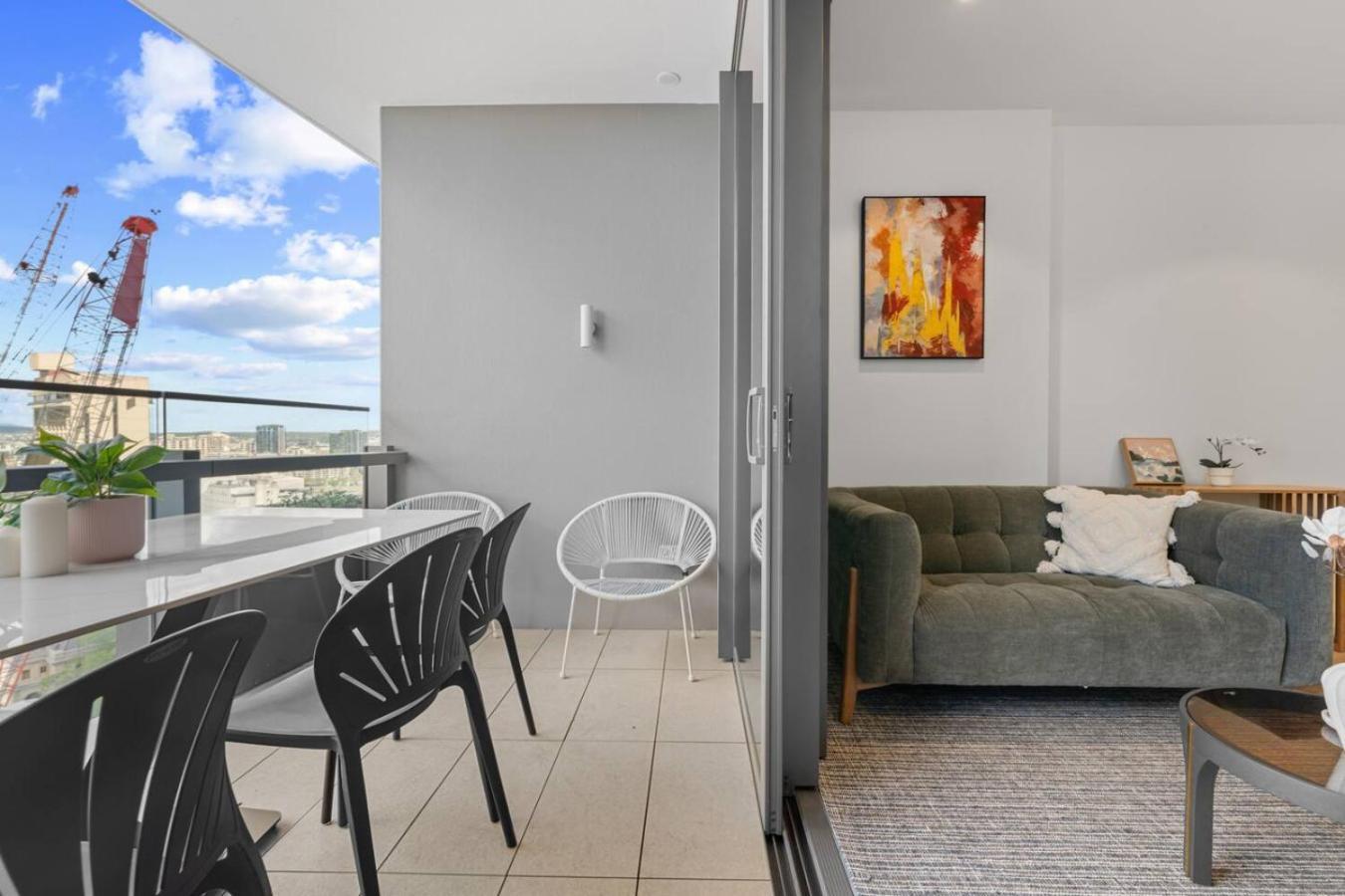 Apartment Prime Stay, Steps To River Mall And South Bank