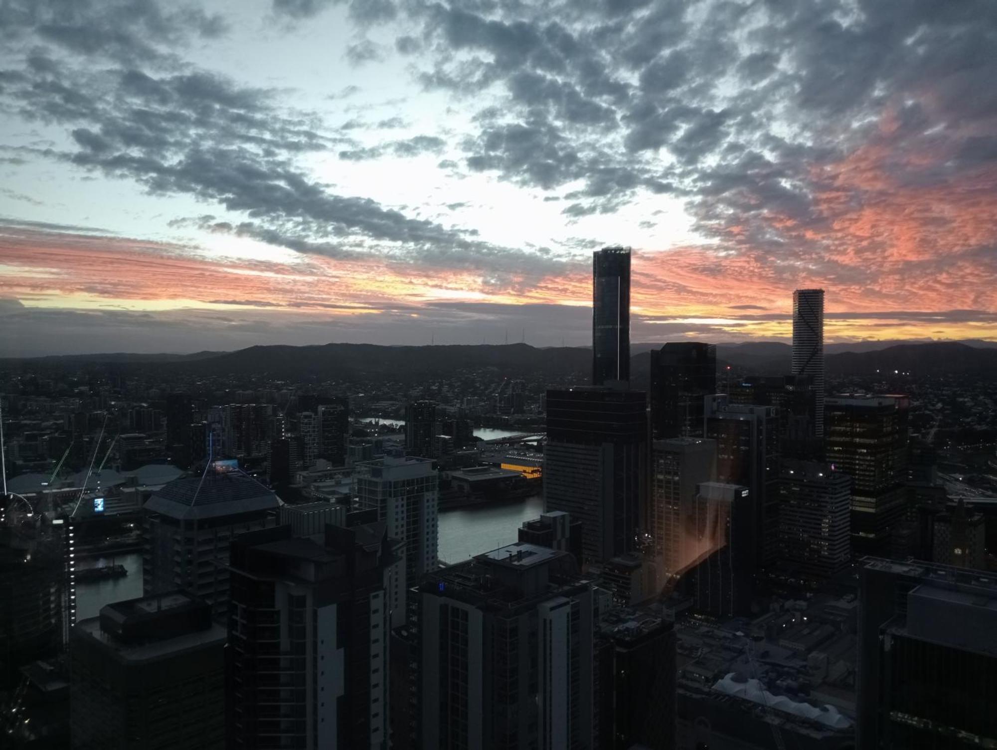 Apartment Sky High In Skytower By Cllix Brisbane
