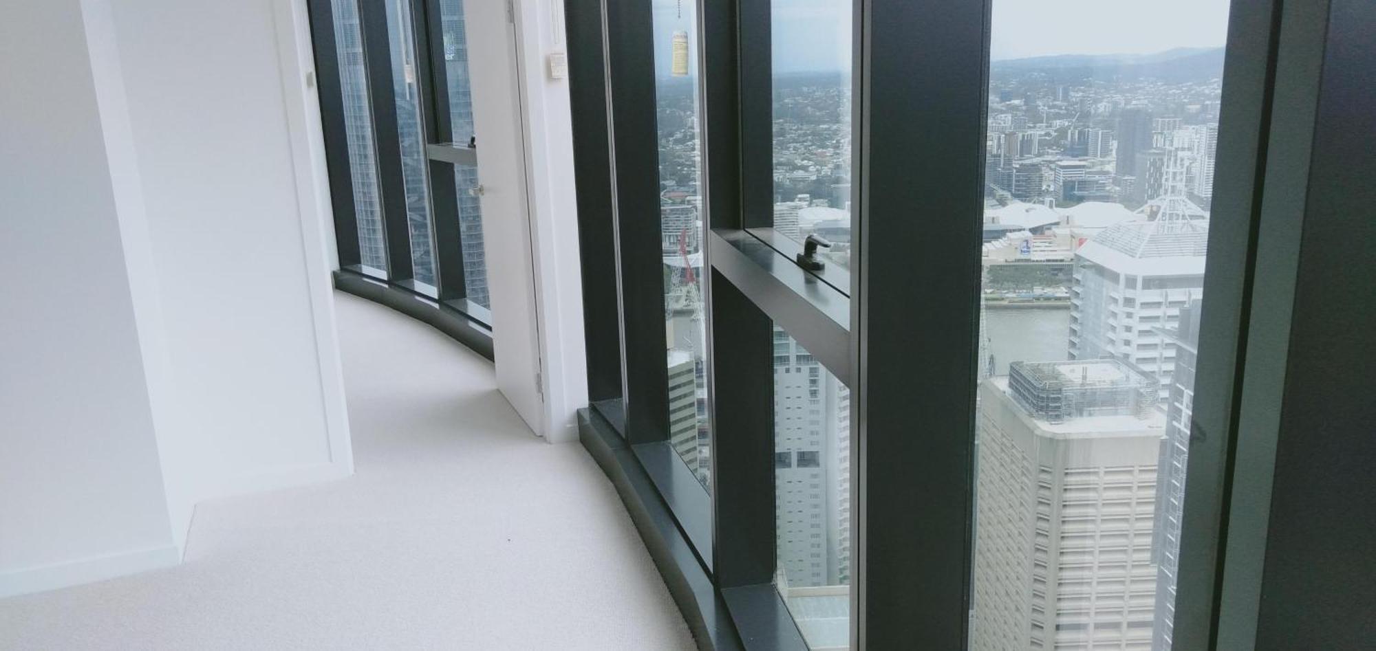 Sky High In Skytower By Cllix Apartment *