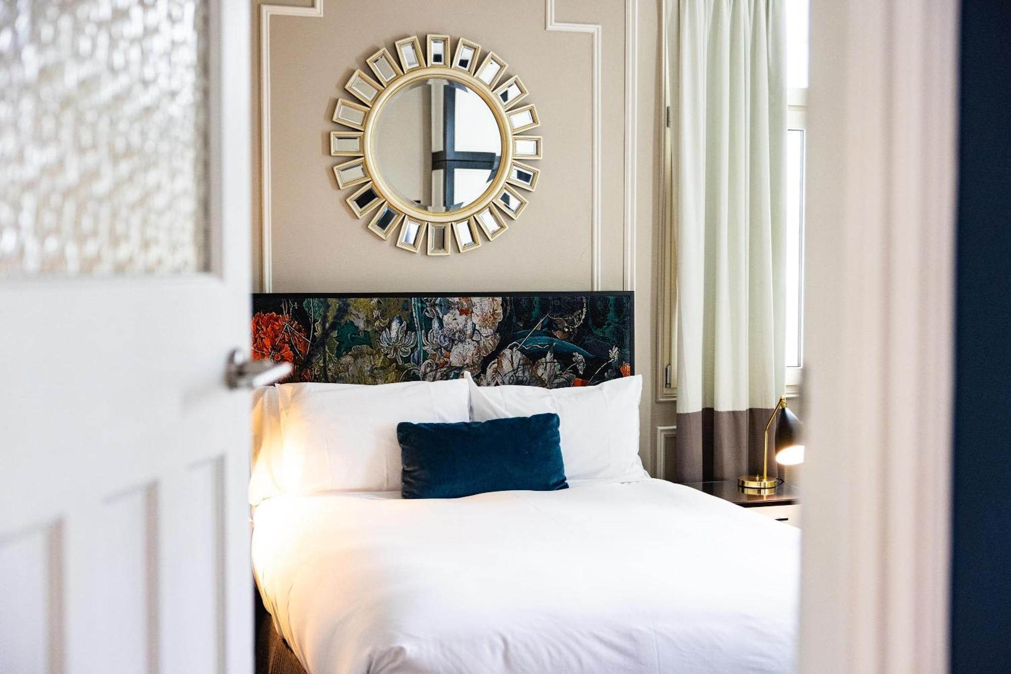The Inchcolm By Ode 5*