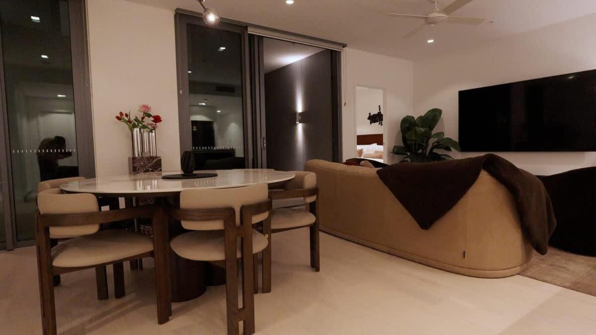 The Gemini - Queens Wharf - 3bd Luxury & Carpark Apartment Brisbane