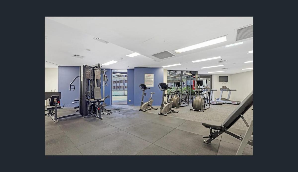 Lux 18th Floor 2br 2bath, River View, Pool, Spa, Sauna, Gym, Wifi, Apartment Brisbane