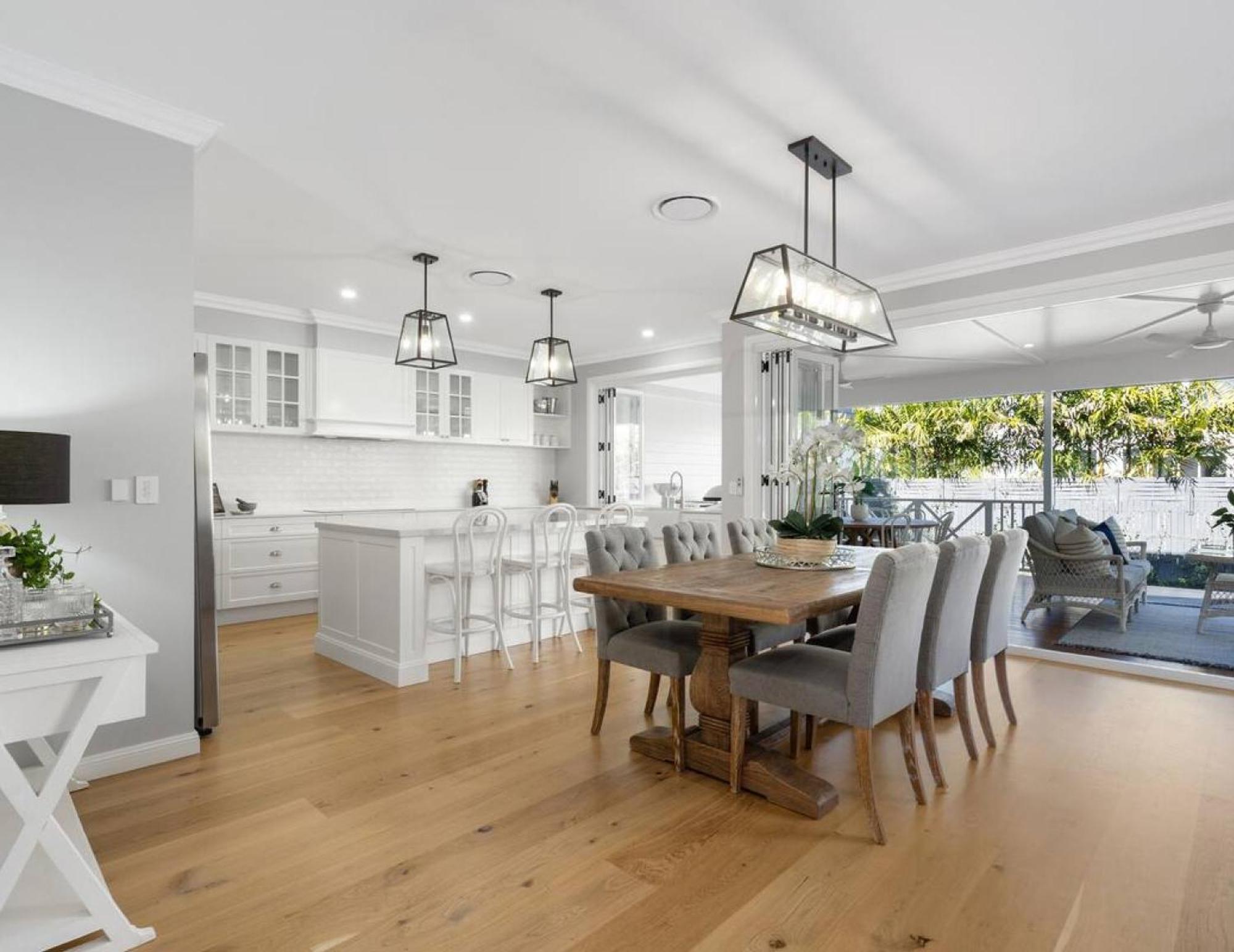 Visually Beautiful And Features The Finest Inclusions Pousada Brisbane