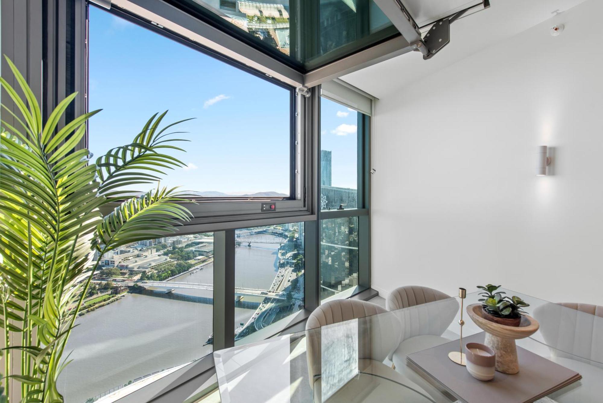 Queens Wharf-modern 3br With Stunning View And Parking Apartment *