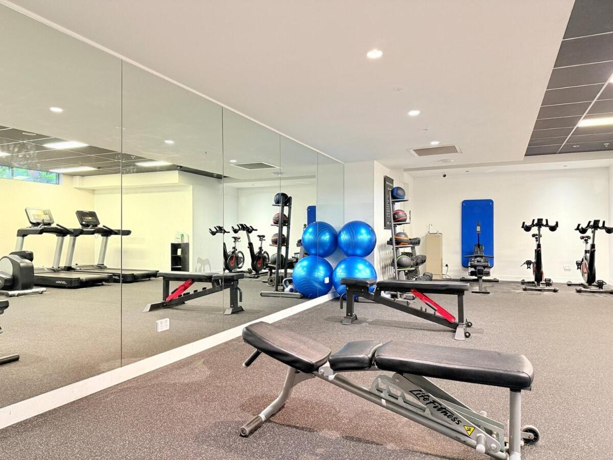 3-bed View With Free Parking Apartment Brisbane
