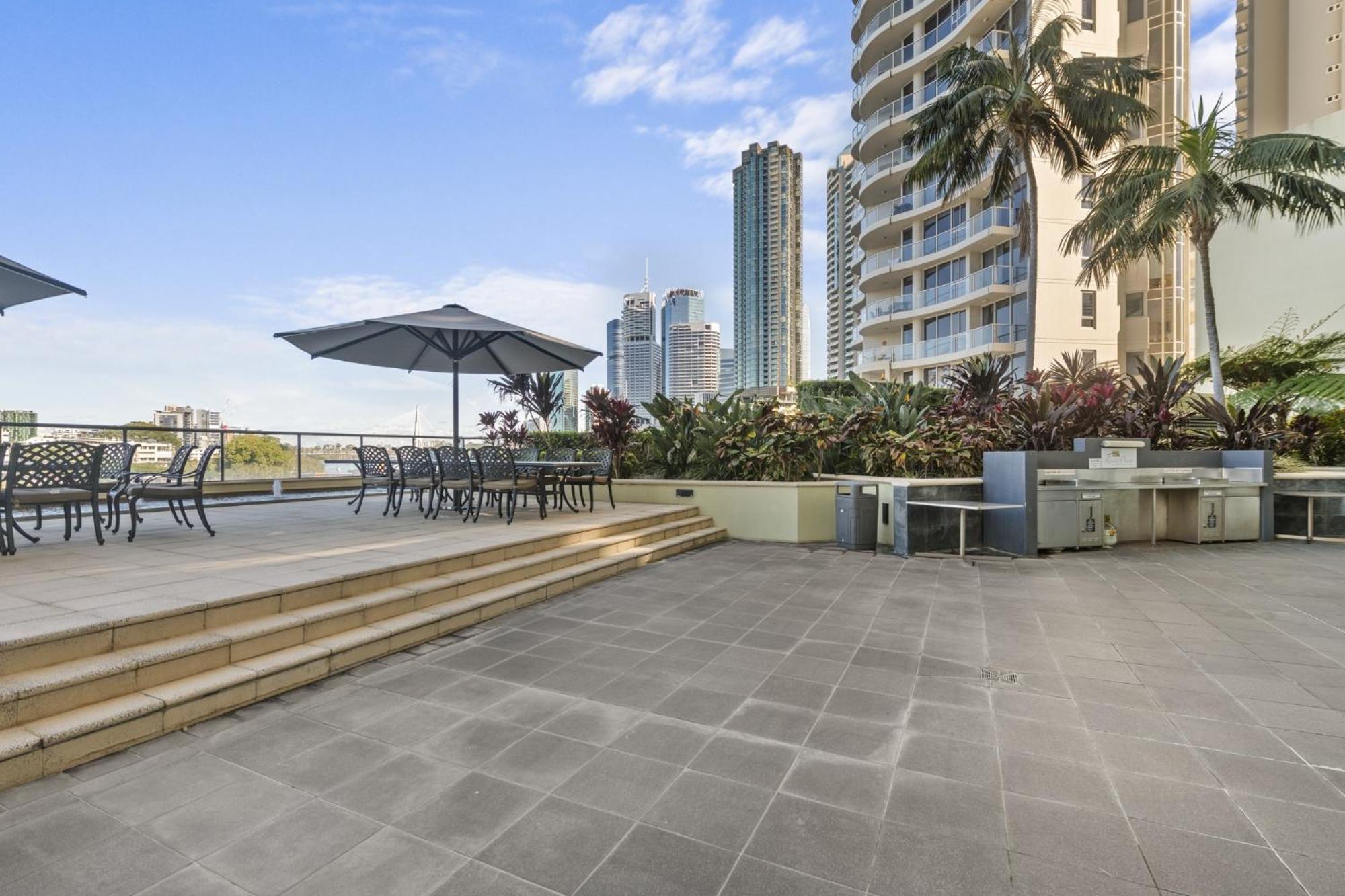 Stylish With Bbq Pool & Gym Apartamento *