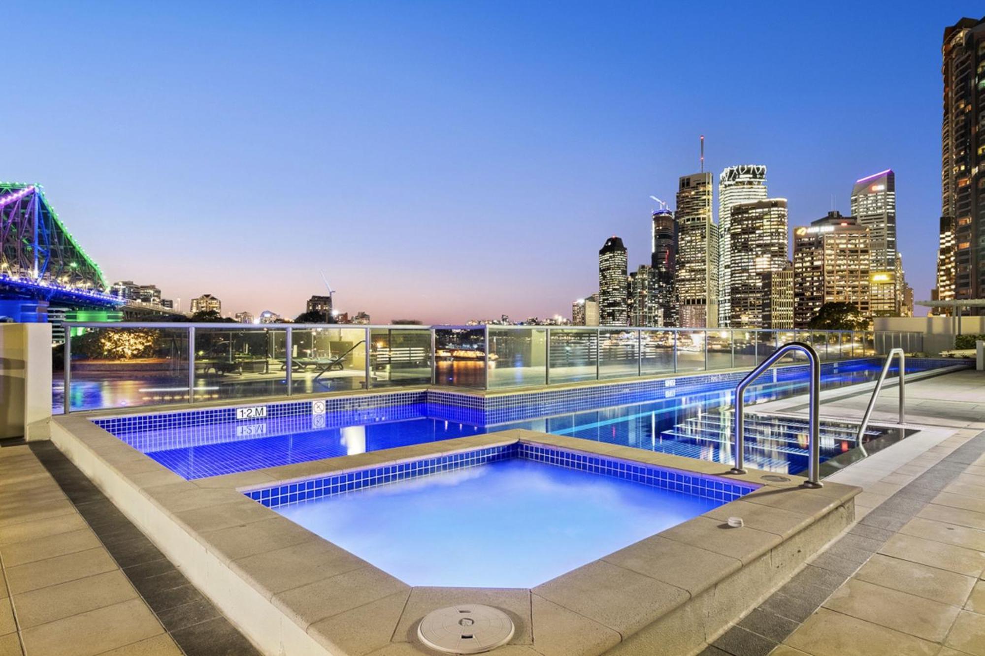 Stylish With Bbq Pool & Gym Apartamento *