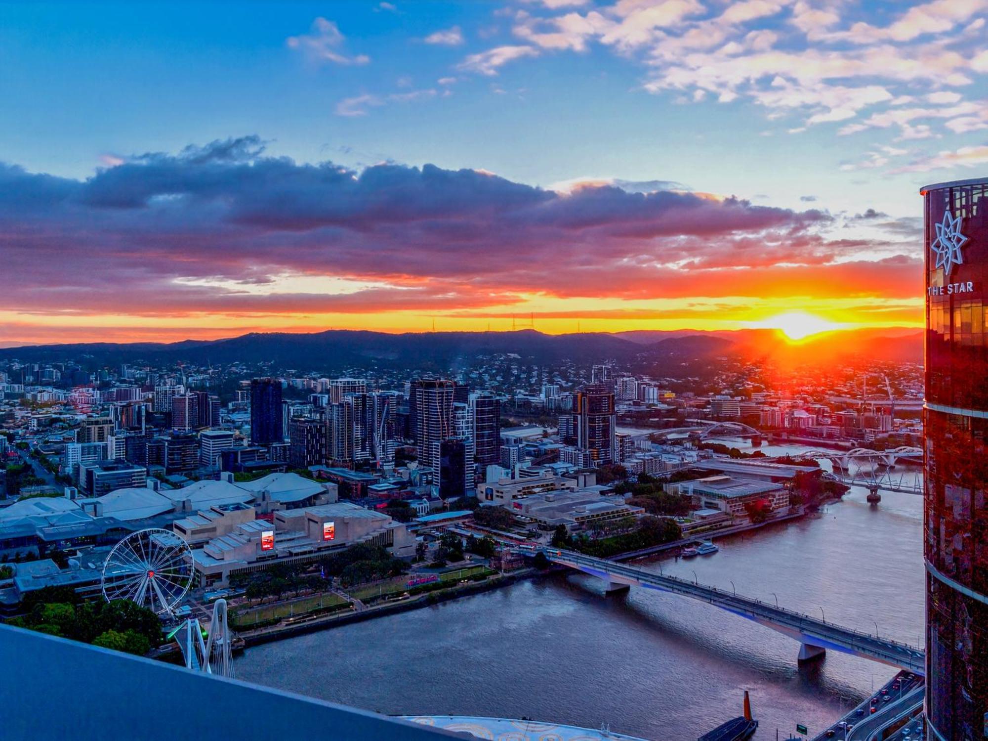 Apartment River Glow At Queens Wharf Level 43
