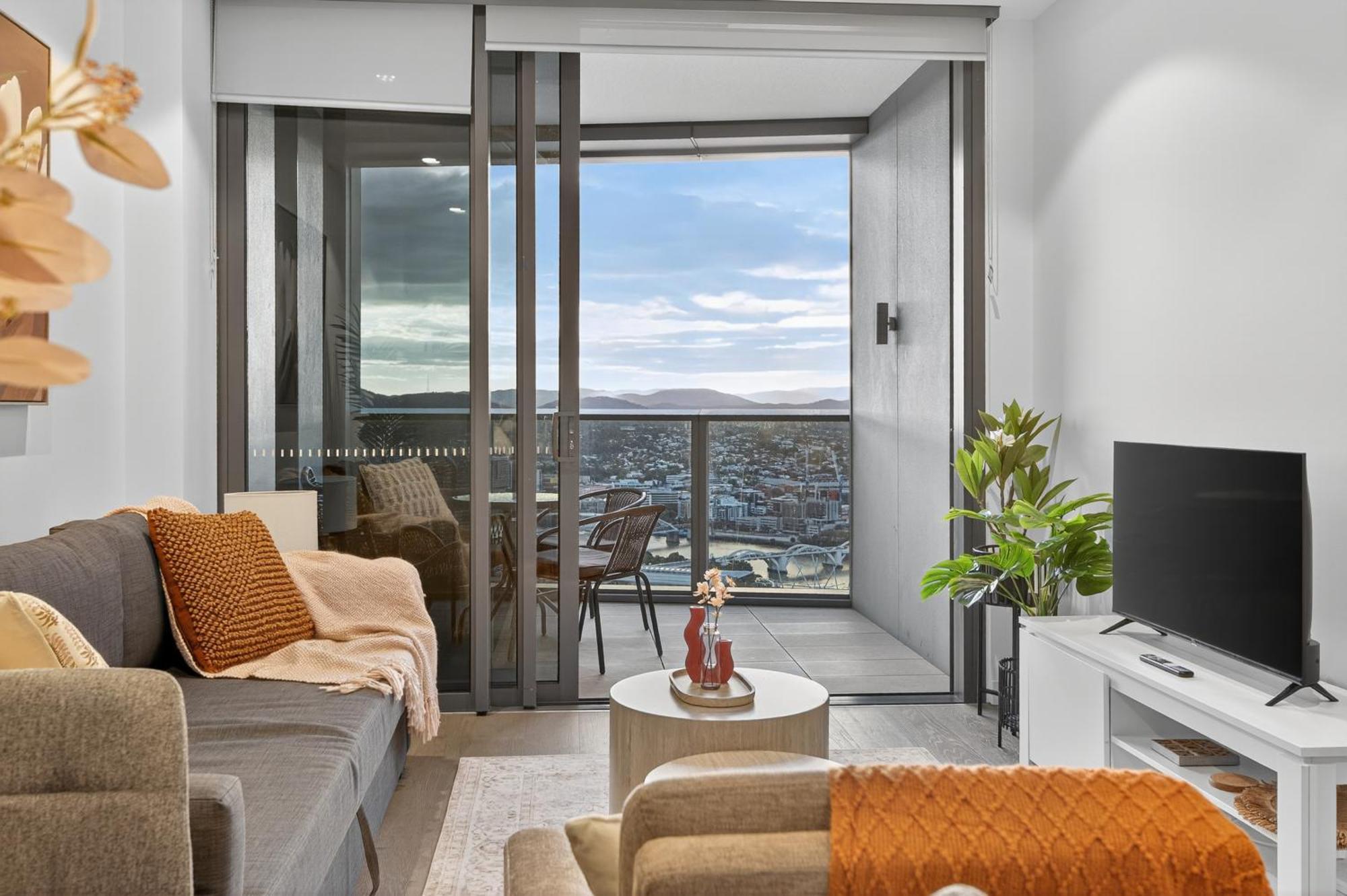 River Glow At Queens Wharf Level 43