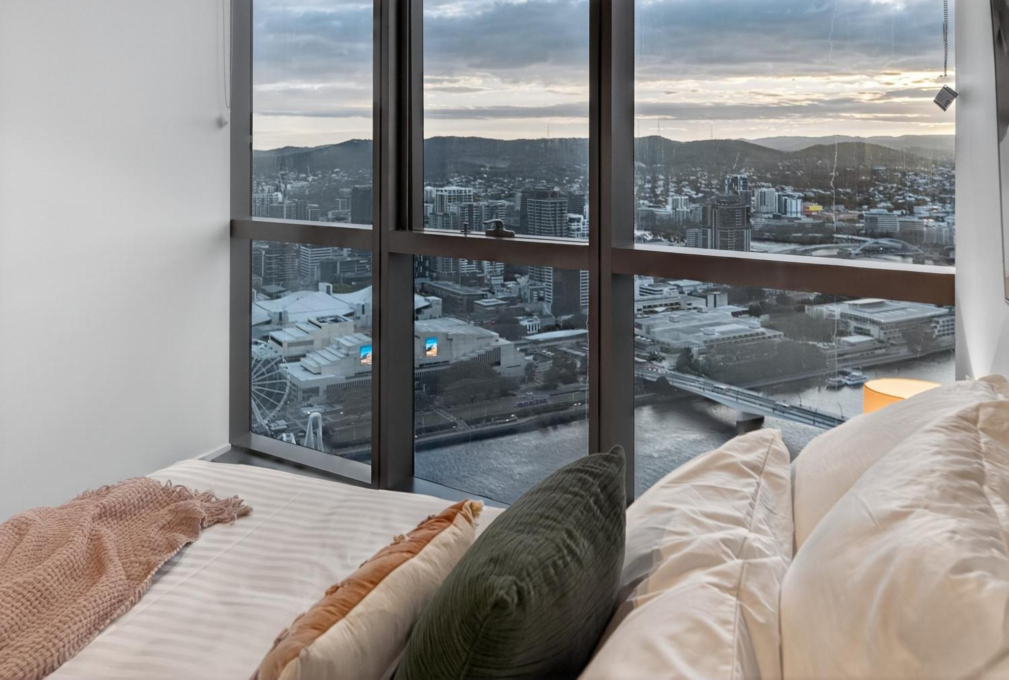 Apartment River Glow At Queens Wharf Level 43