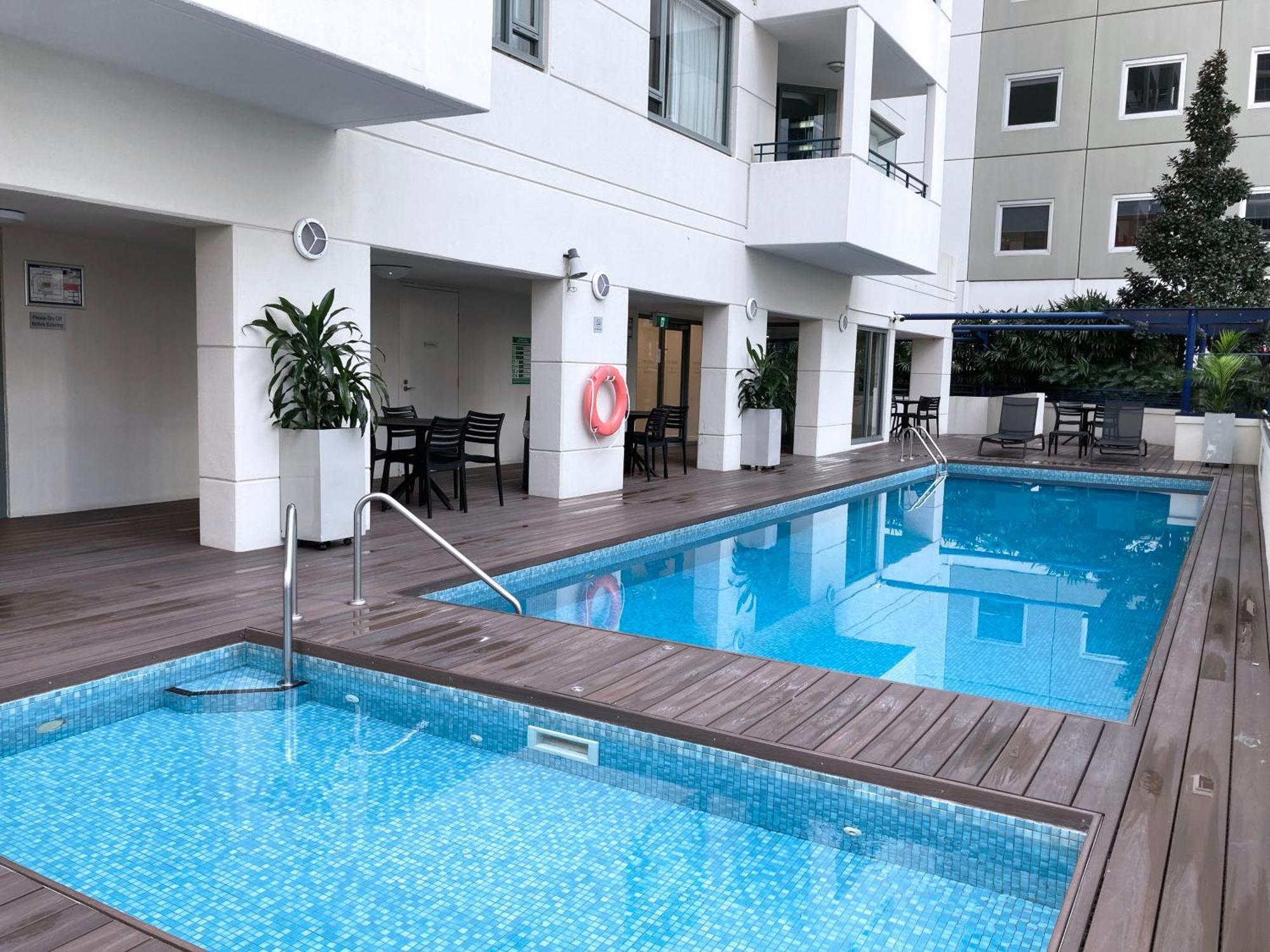 Centre Comfort, Style And Convenience
